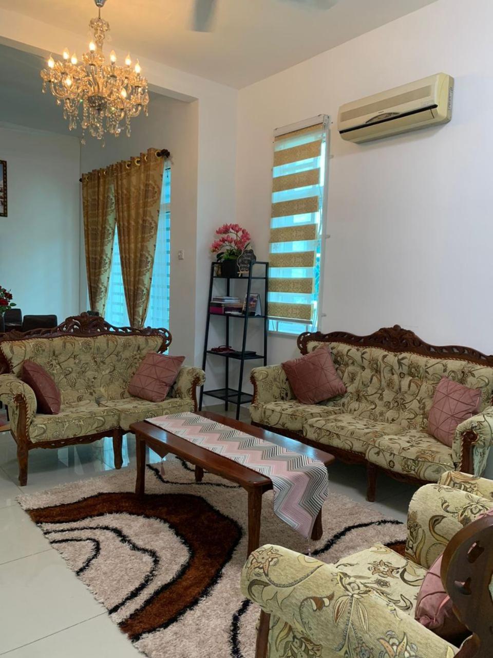 Idaman Maya Kluang Exterior photo